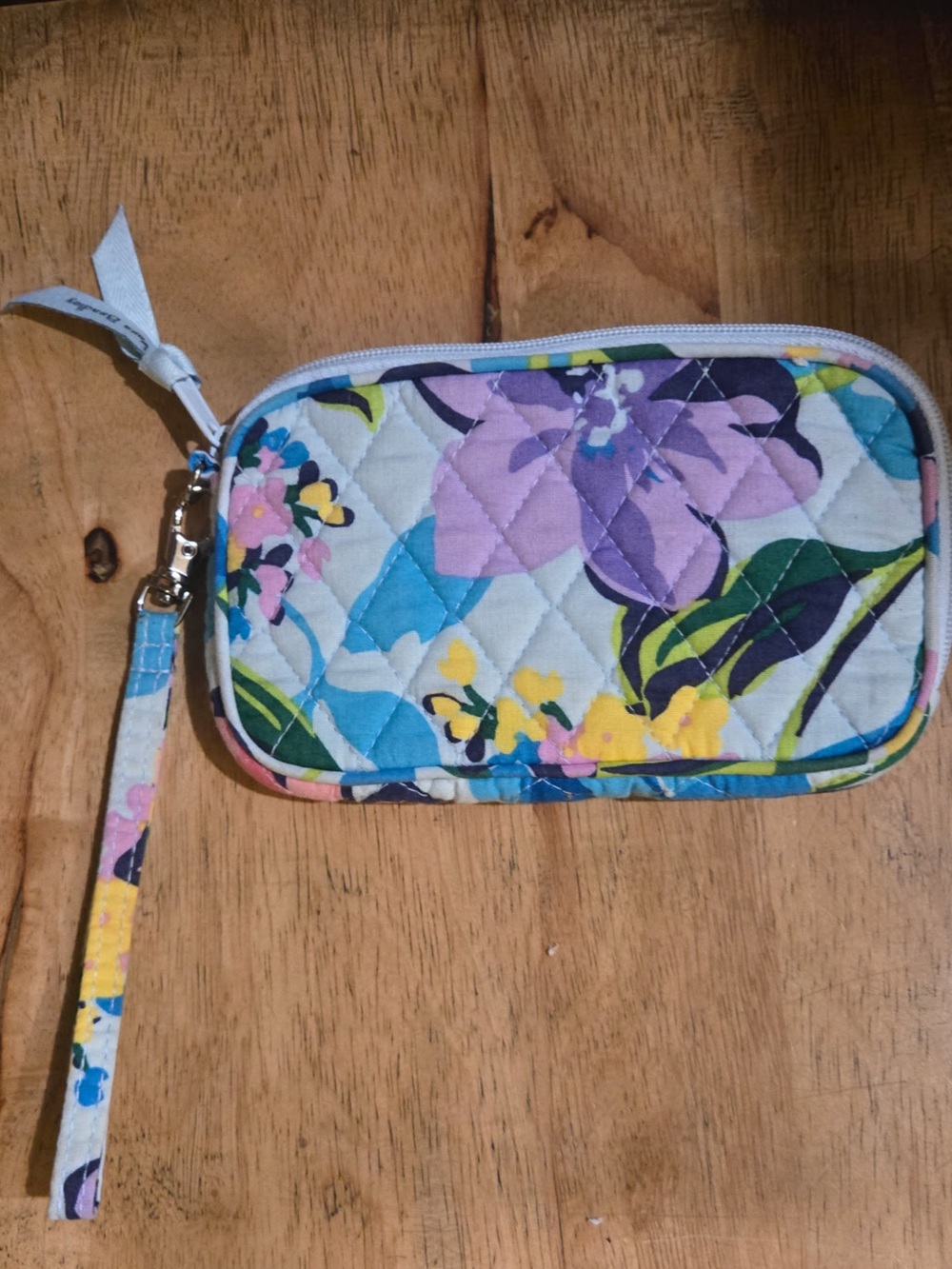 Vera Bradley wristlet Quilted Floral Wristlet Phone Pouch - Multicolor